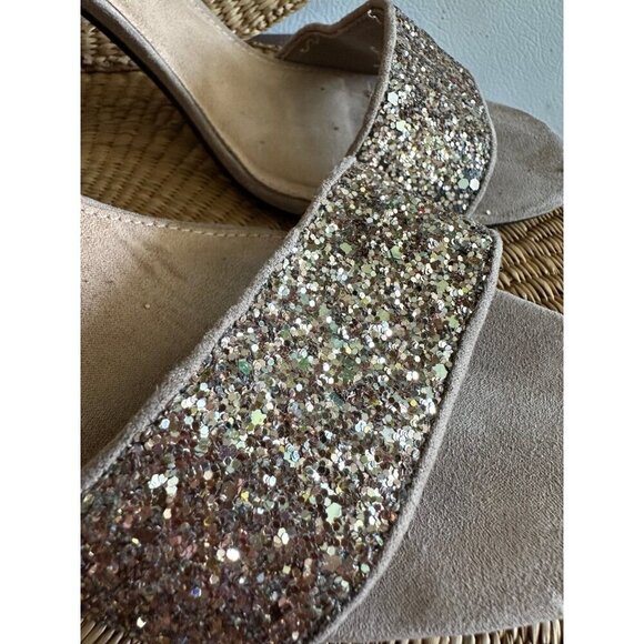 Old Navy women’s size 9 gold glitter, heeled sandals - Picture 3 of 9
